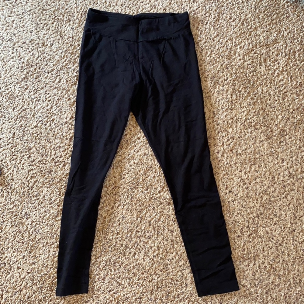 Black Yogas